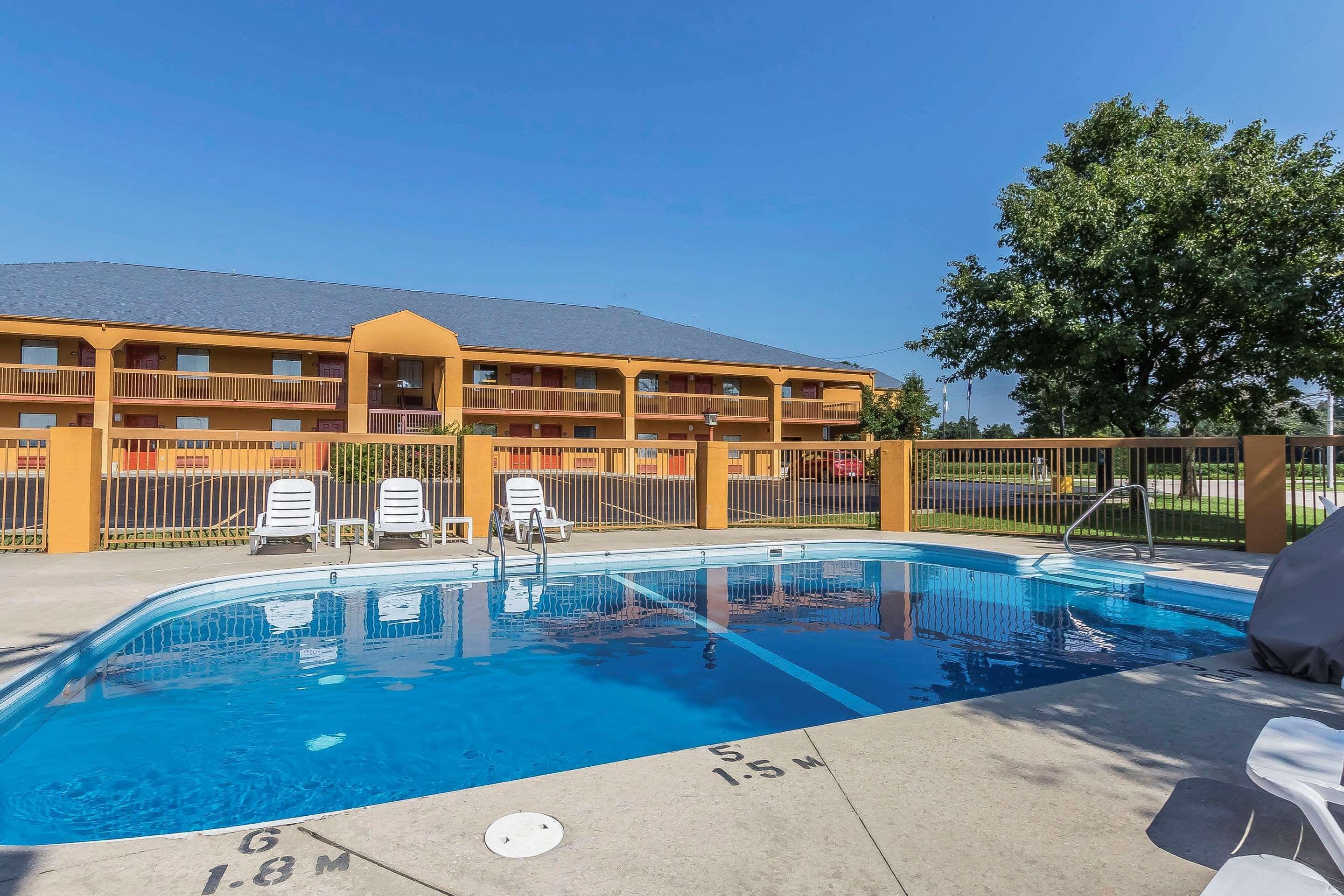 Quality Inn Charleston - Sikeston Exterior foto