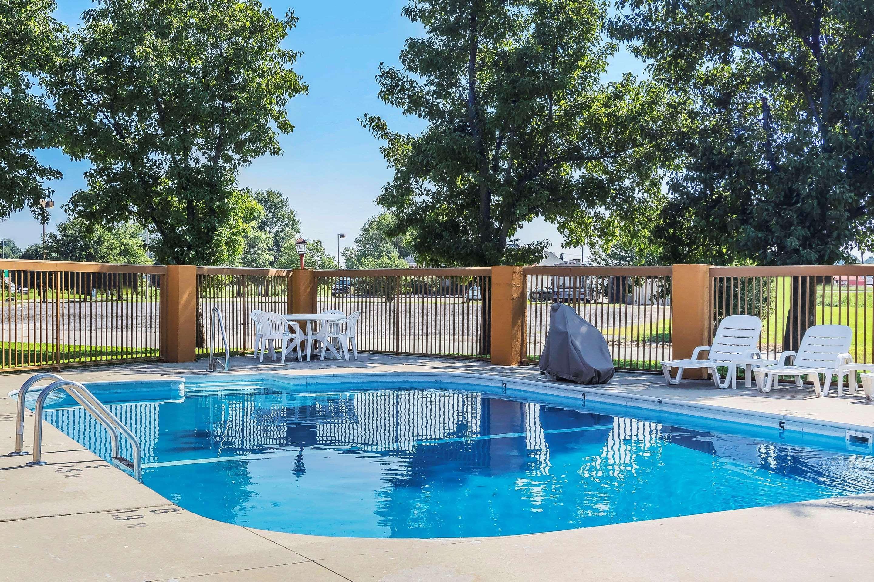 Quality Inn Charleston - Sikeston Exterior foto